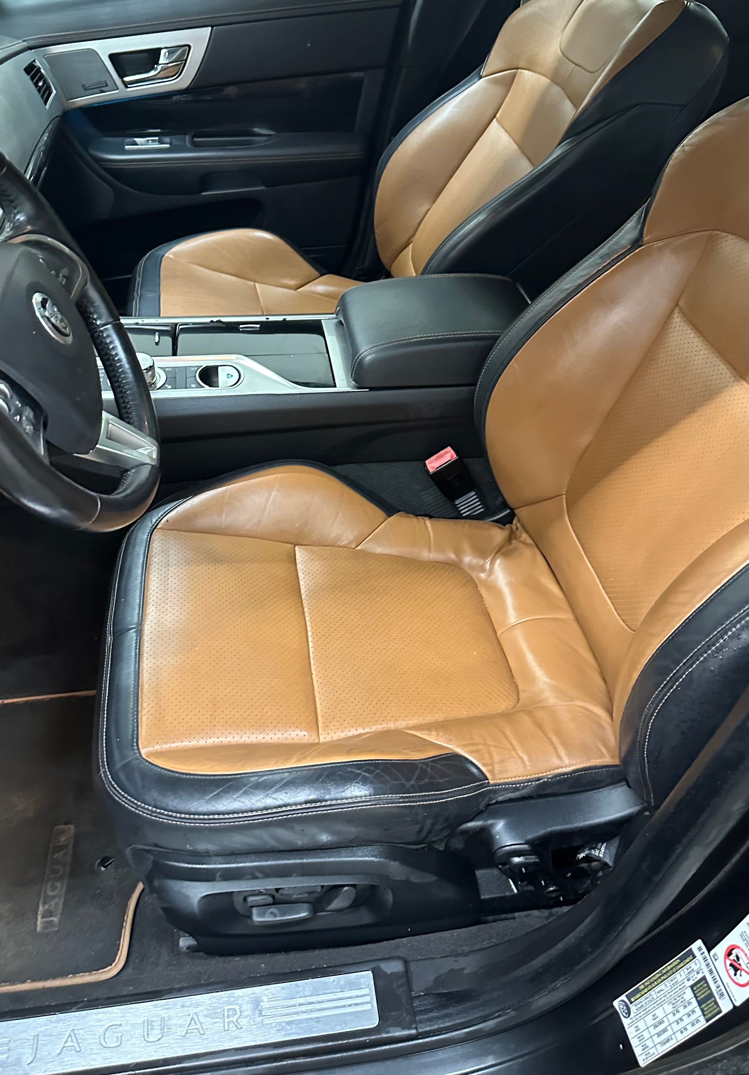 Used 2013 Jaguar XF 3.0 AWD/4WD image 10
