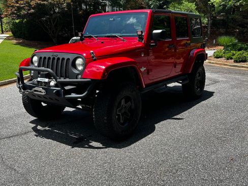 Used 2014 Jeep Wrangler Unlimited Sport AWD/4WD image 2