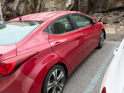 Used 2014 Hyundai Elantra Sport FWD image 5