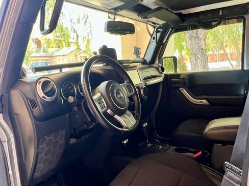 Used 2014 Jeep Wrangler Unlimited Sport AWD/4WD image 20