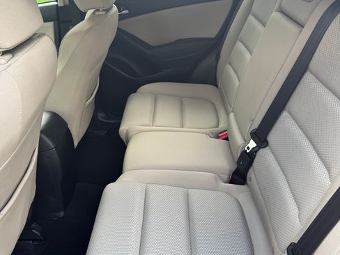 Used 2016 MAZDA CX-5 Touring image 10