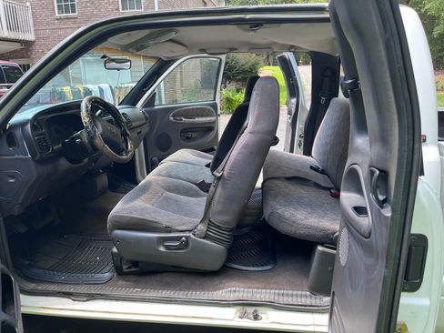 Used 2001 Dodge Ram 1500 Truck 2WD Quad Cab image 6