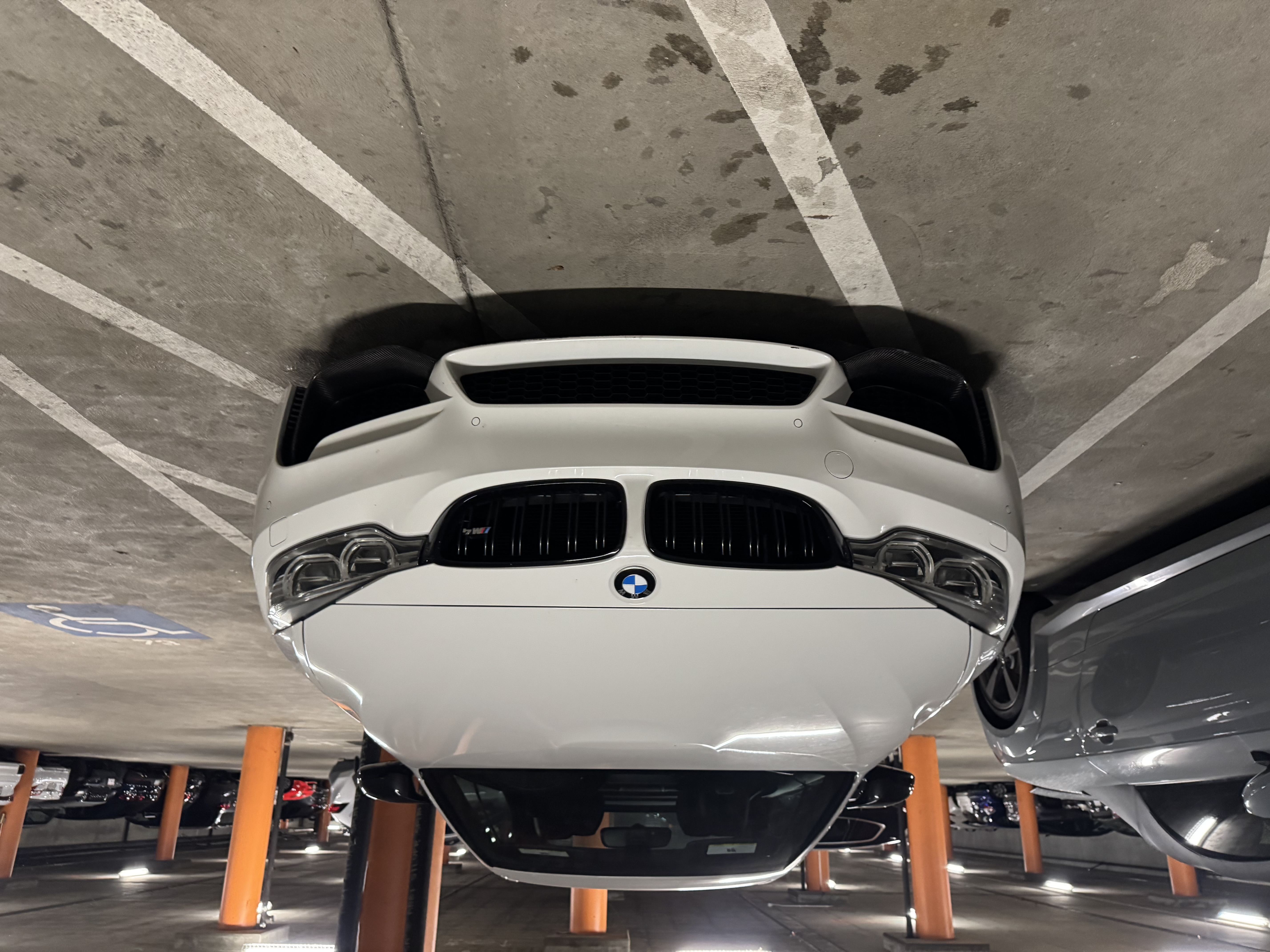 Used 2016 BMW M4 Convertible RWD image 4