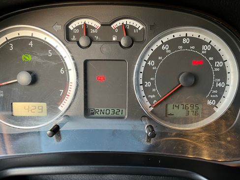 Used 2005 Volkswagen Jetta GL image 13