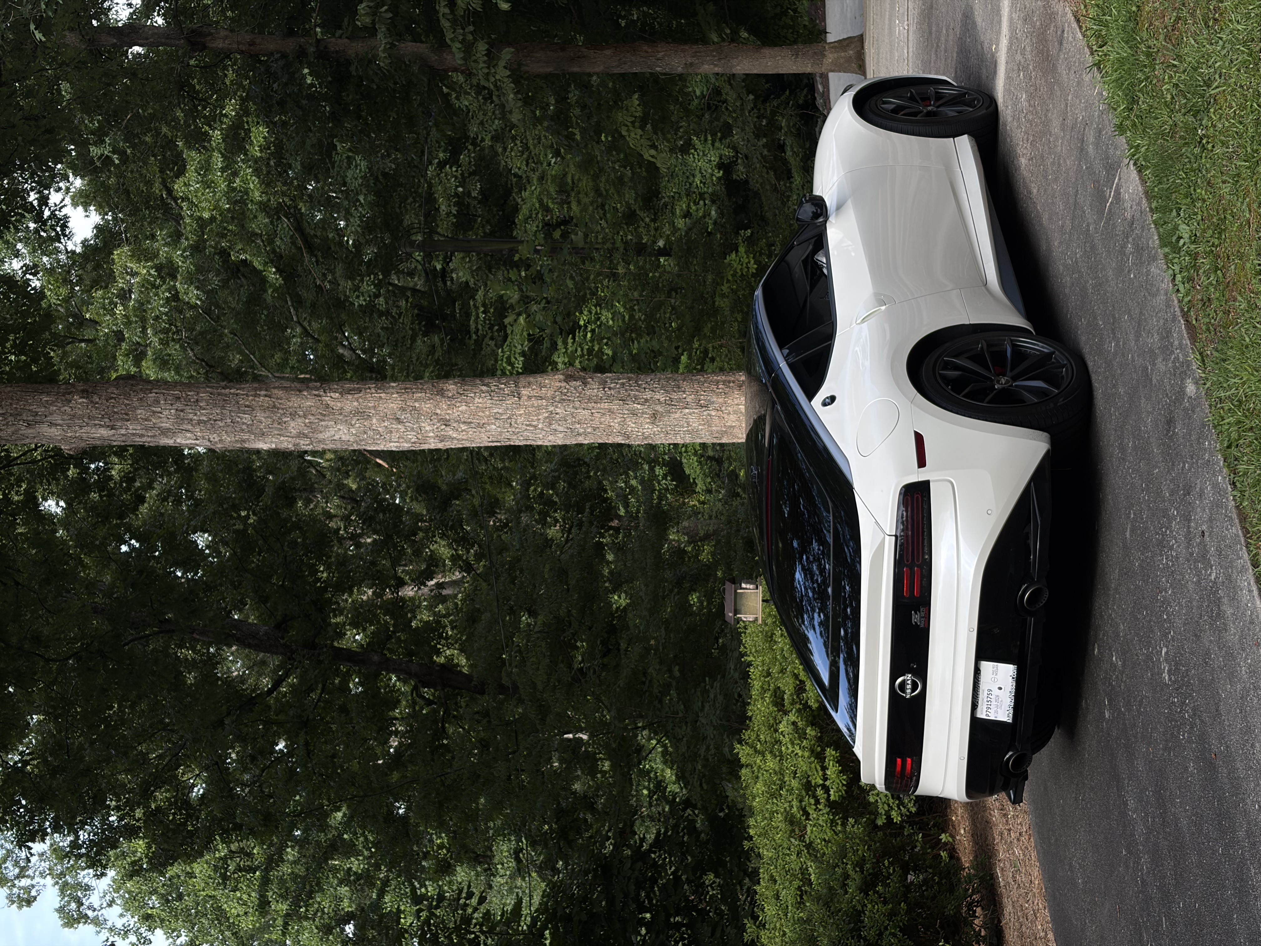 Used 2025 Nissan Z Performance w/ Floor Mat Package RWD image 12