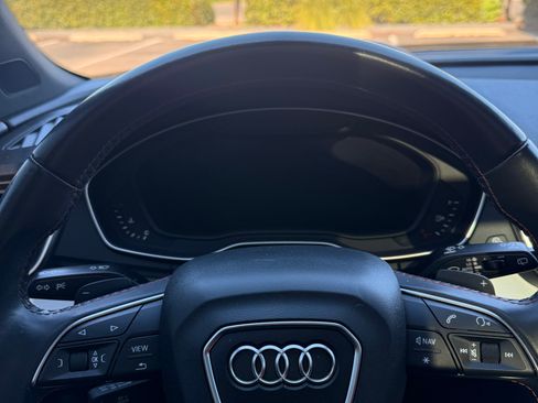 Used 2019 Audi SQ5 Premium Plus w/ Premium Plus Package image 24