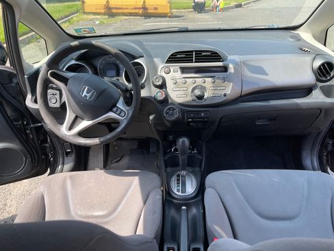 Used 2013 Honda Fit image 23