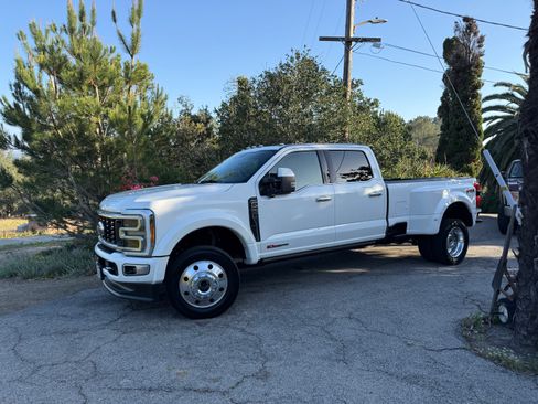 Used 2023 Ford F450 Limited w/ FX4 Off-Road Package AWD/4WD image 1