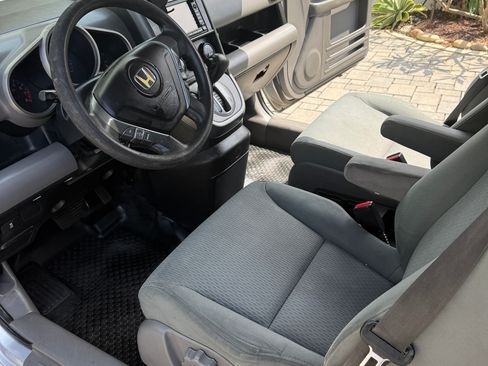 Used 2010 Honda Element EX image 13