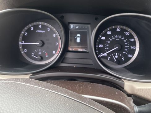 Used 2017 Hyundai Santa Fe Sport AWD/4WD image 15