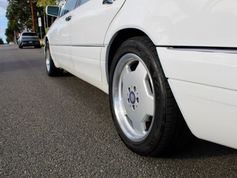 Used 1999 Mercedes-Benz S 420 image 11