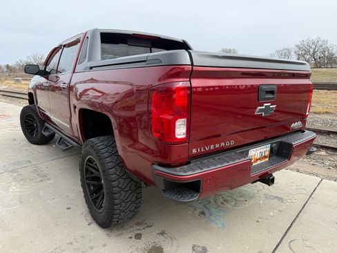Used 2018 Chevrolet Silverado 1500 High Country w/ High Desert Package image 12