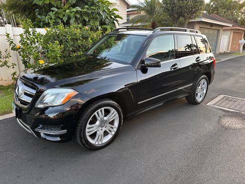 Used 2015 Mercedes-Benz GLK 350 4MATIC image 2