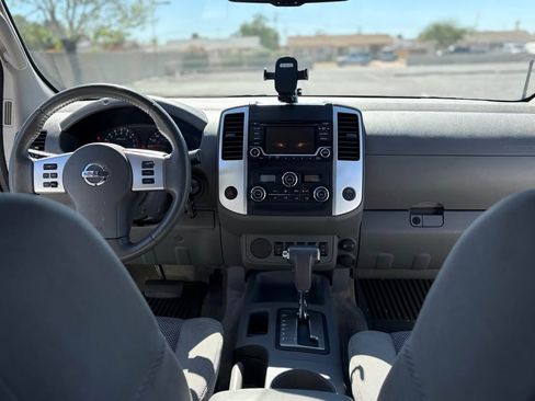 Used 2017 Nissan Frontier SV w/ SV Value Truck Package image 11