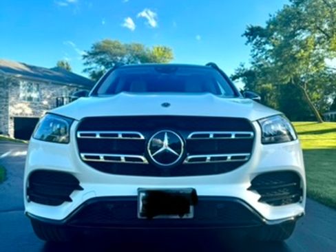 Used 2021 Mercedes-Benz GLS 580 4MATIC image 1