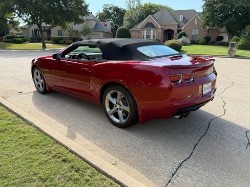 Used 2013 Chevrolet Camaro SS w/ RS Package image 21