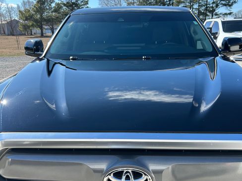 Used 2023 Toyota Tundra Limited image 5