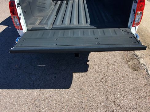 Used 2015 Nissan Frontier S w/ S Preferred Package image 10