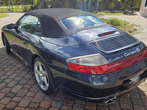 Used 2004 Porsche 911 Carrera 4S image 4