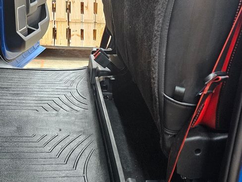 Used 2019 Ford F150 Lariat w/ Equipment Group 502A Luxury image 13