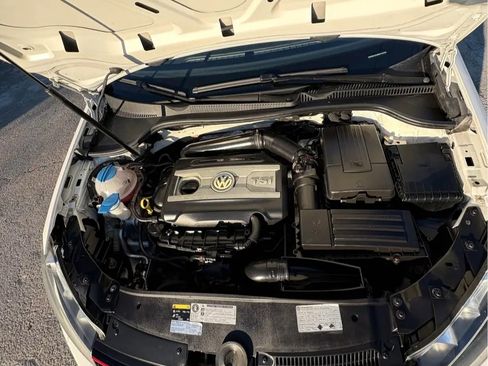 Used 2013 Volkswagen Golf Hatchback Sedan 4D image 2