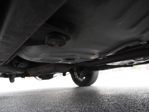 Used 2001 Mercury Grand Marquis GS image 30