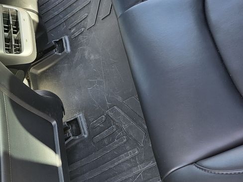 Used 2023 Tesla Model 3 Standard Range image 21