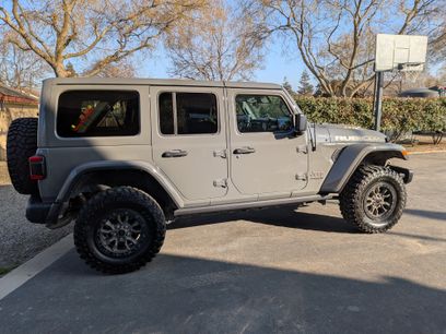 Used 2022 Jeep Wrangler Unlimited Rubicon w/ Trailer Tow Package