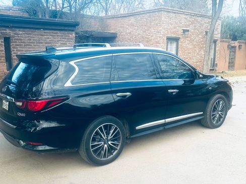 Used 2018 INFINITI QX60 FWD w/ Deluxe Technology Package image 4