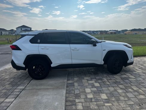 Used 2023 Toyota RAV4 LE FWD image 24