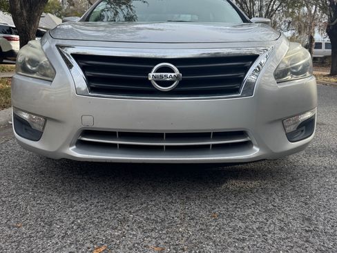 Used 2013 Nissan Altima 2.5 S image 1
