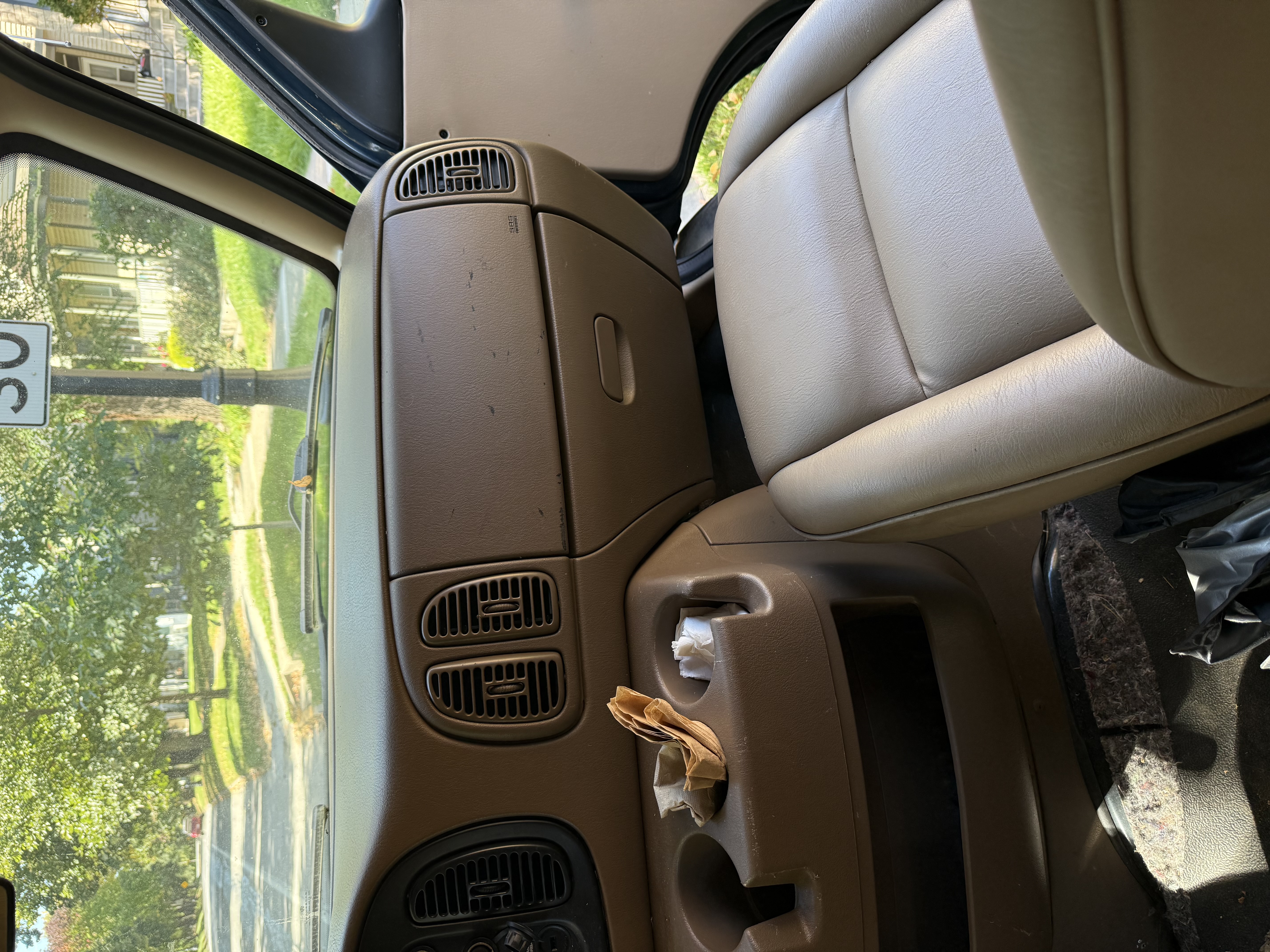 Used 2000 Dodge B3500 RWD image 13