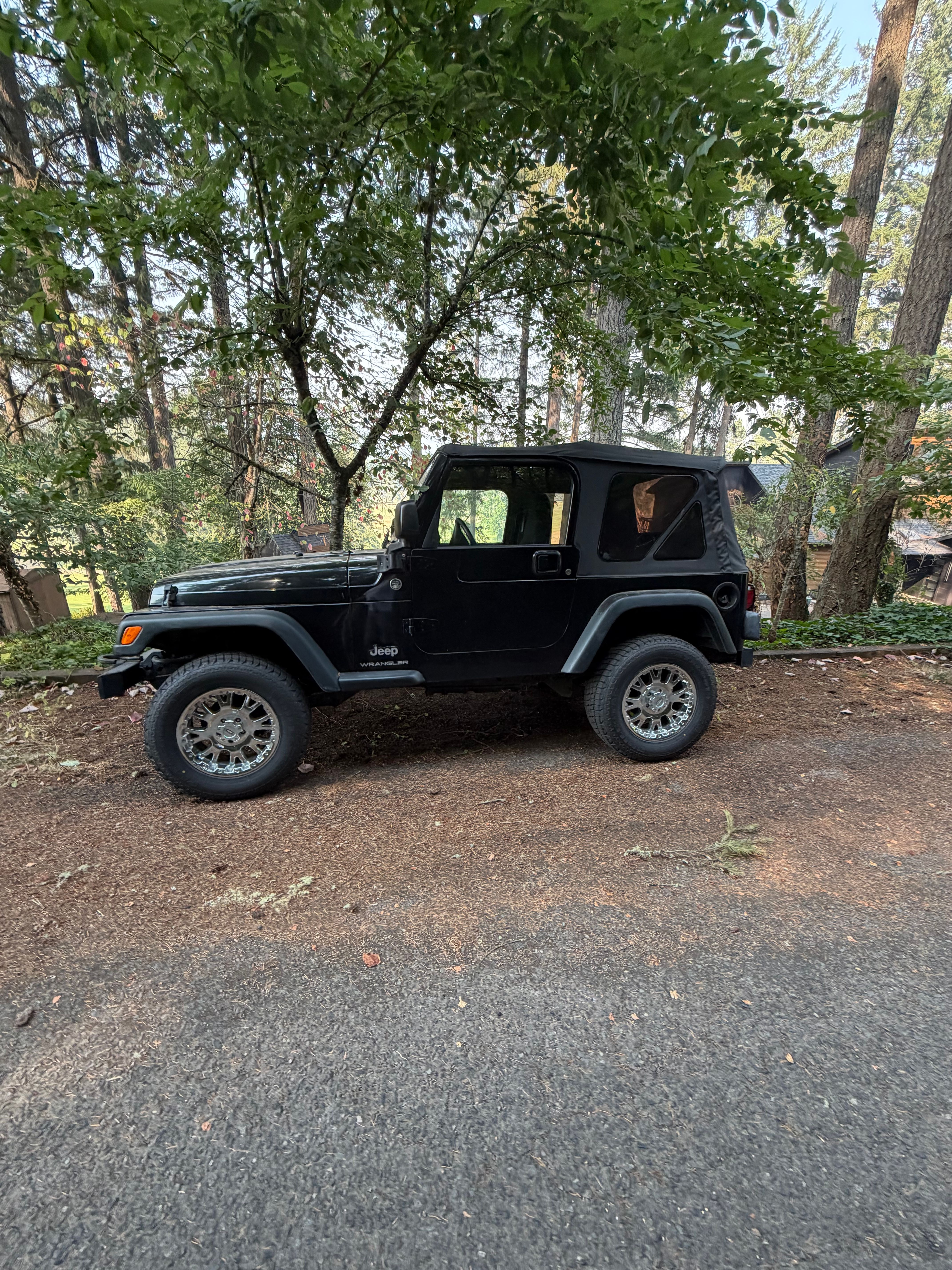 Used 2006 Jeep Wrangler SE AWD/4WD image 2