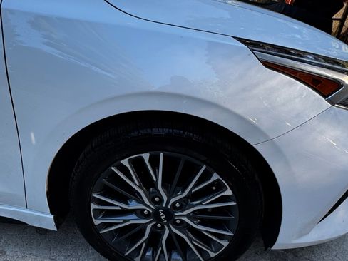 Used 2023 Kia Forte GT-Line w/ GT-Line Premium Package FWD image 6