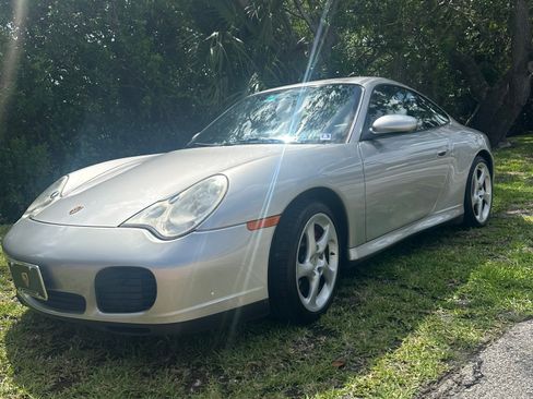 Used 2003 Porsche 911 Carrera 4S AWD/4WD image 1