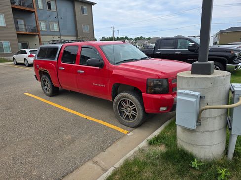 Used 2007 Chevrolet Silverado 1500 LT w/ 1LT Convenience Package image 10