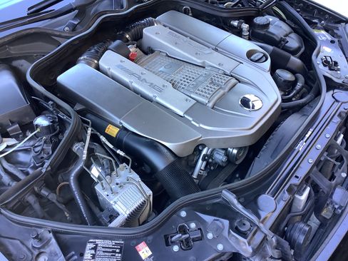 Used 2004 Mercedes-Benz E 55 AMG Sedan image 18