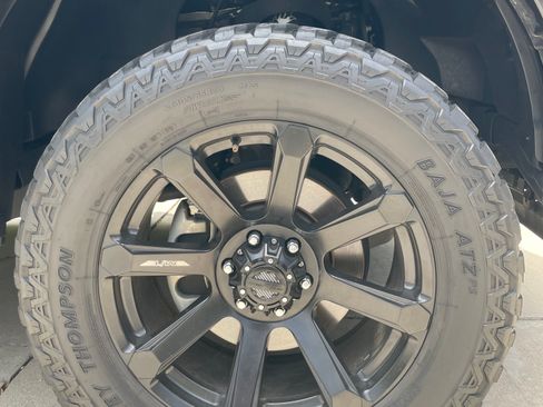 Used 2018 Ford F150 XLT w/ Equipment Group 302A Luxury image 12