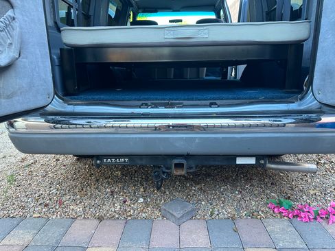 Used 1999 Ford E-150 and Econoline 150 image 17