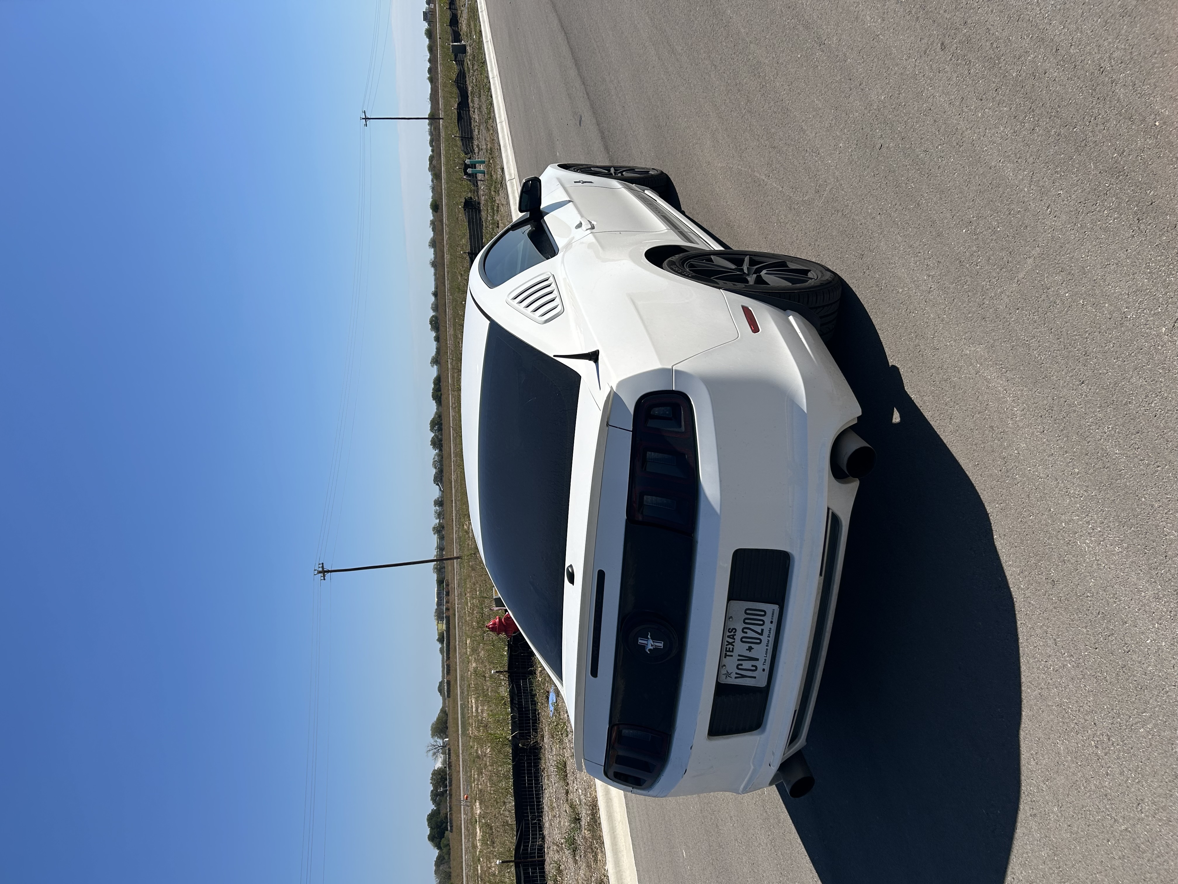 Used 2013 Ford Mustang Premium RWD image 6