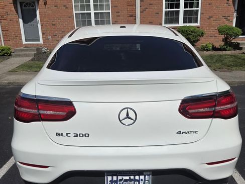 Used 2018 Mercedes-Benz GLC 300 4MATIC Coupe image 10