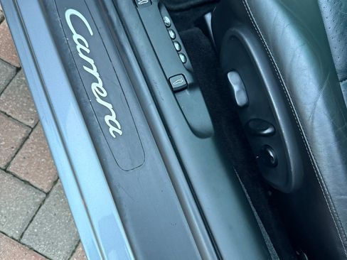 Used 2002 Porsche 911 Coupe image 15