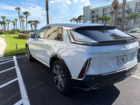 Used 2026 Cadillac Lyriq Premium Luxury w/ LPO, Floor Liner Package RWD image 12
