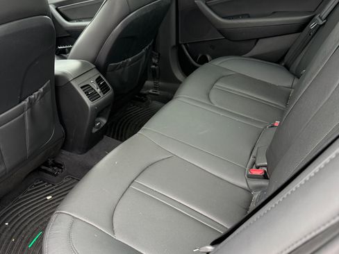 Used 2016 Hyundai Sonata Limited w/ Option Group 04 image 5