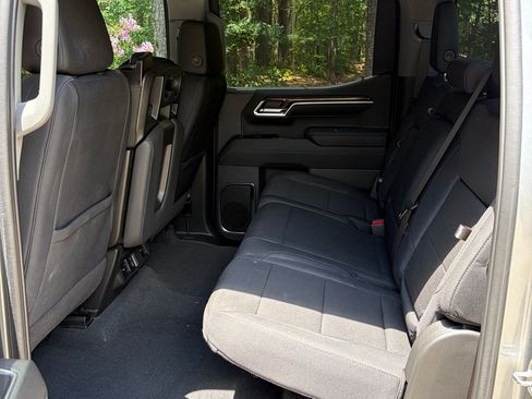 Used 2024 GMC Sierra 1500 Elevation AWD/4WD image 9