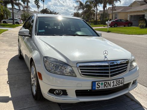 Used 2011 Mercedes-Benz C 300 C 300 Sport Sedan 4D image 4