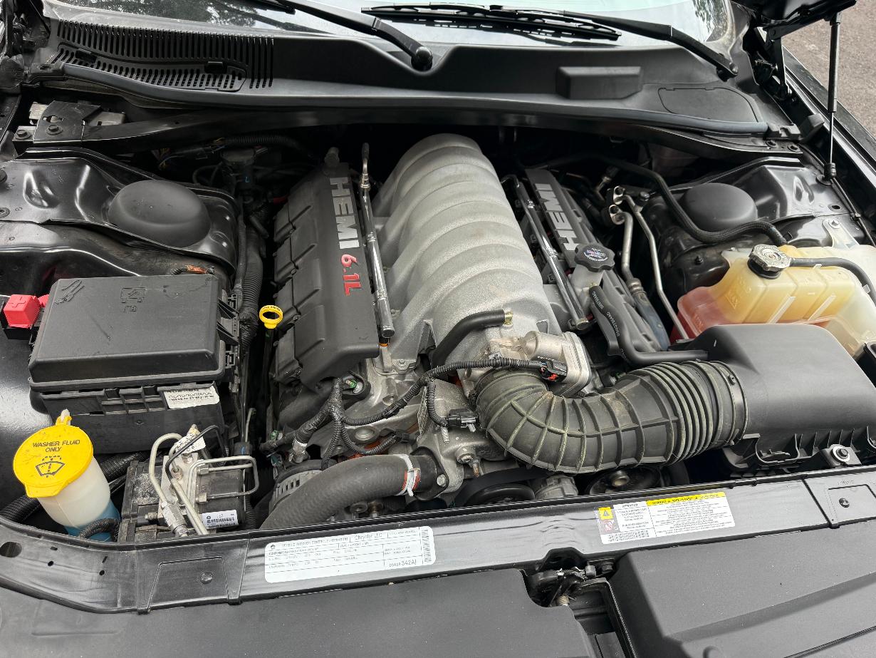 Used 2008 Dodge Challenger SRT8 RWD image 10