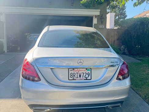 Used 2020 Mercedes-Benz C 300 4MATIC Sedan image 8