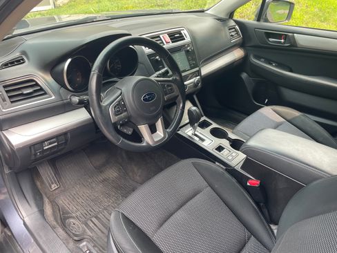 Used 2015 Subaru Outback 2.5i Premium w/ Popular Package #1 AWD/4WD image 11