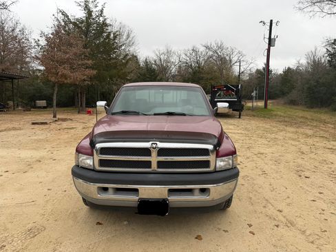 Used 1995 Dodge Ram 2500 Truck 2WD Regular Cab image 2